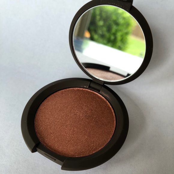 BECCA Other - Becca Luminous Blushed Copper Blush